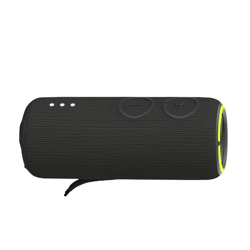 D7.8*H18.8 Cm Bluetooth Altoparlanti esterni 3.7v 3600mah Capacità della batteria in cortile