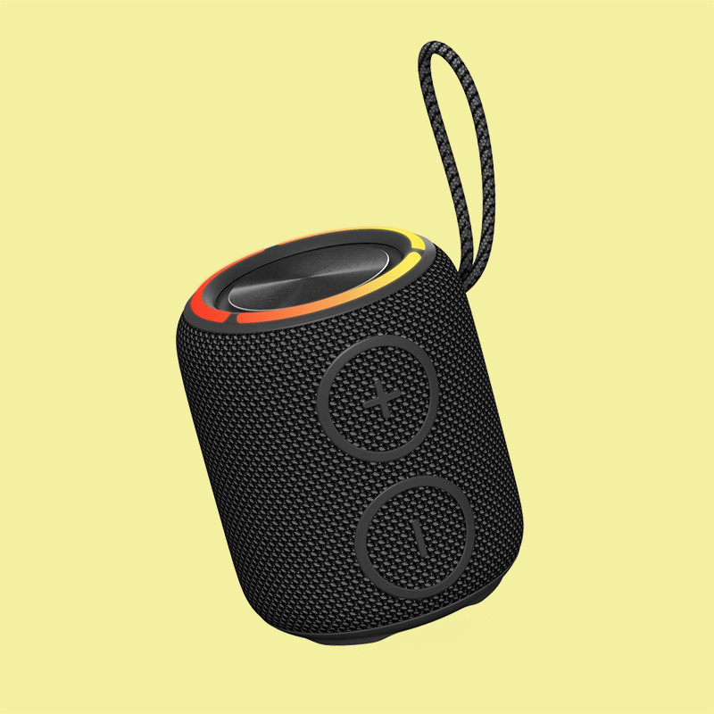 Uscita di potenza altoparlante Bluetooth wireless V5.3 impermeabile IPX7 TPU ABS tessuto altoparlante 16W
